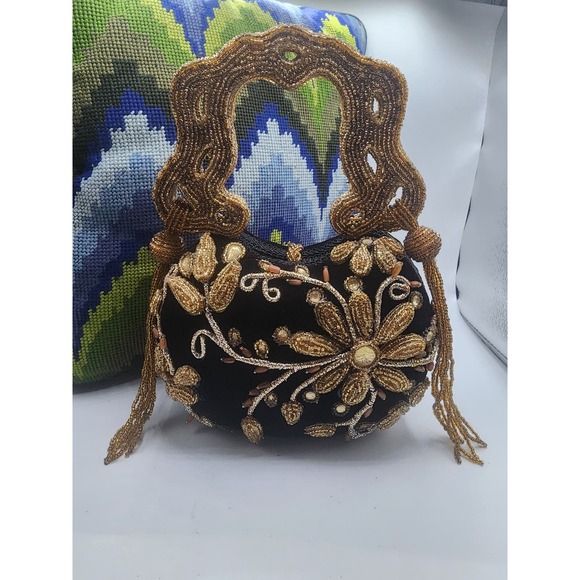Mary Frances Green Heart Beaded Purse